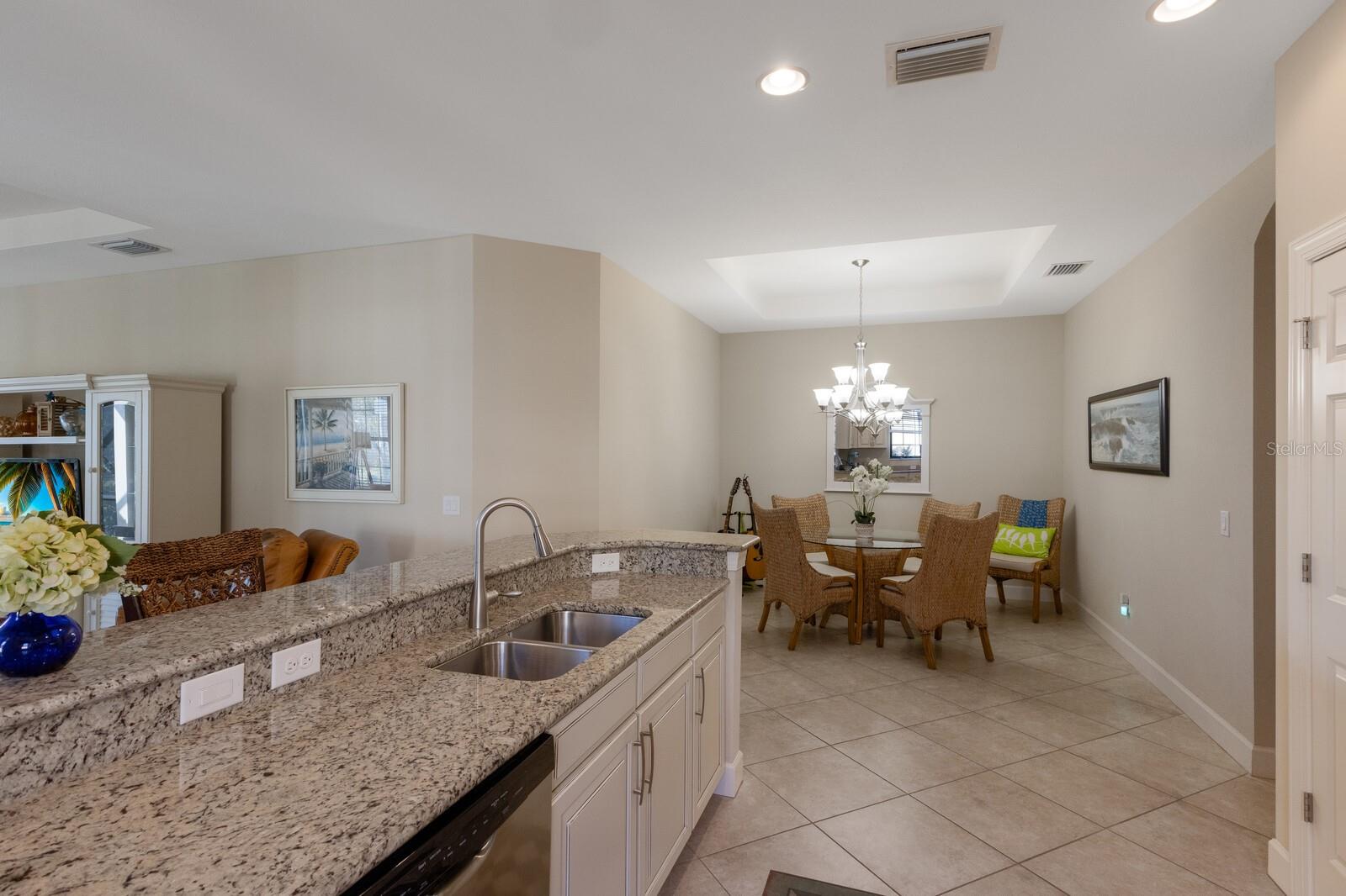 8224 VARENNA DR, SARASOTA, FL, 34231