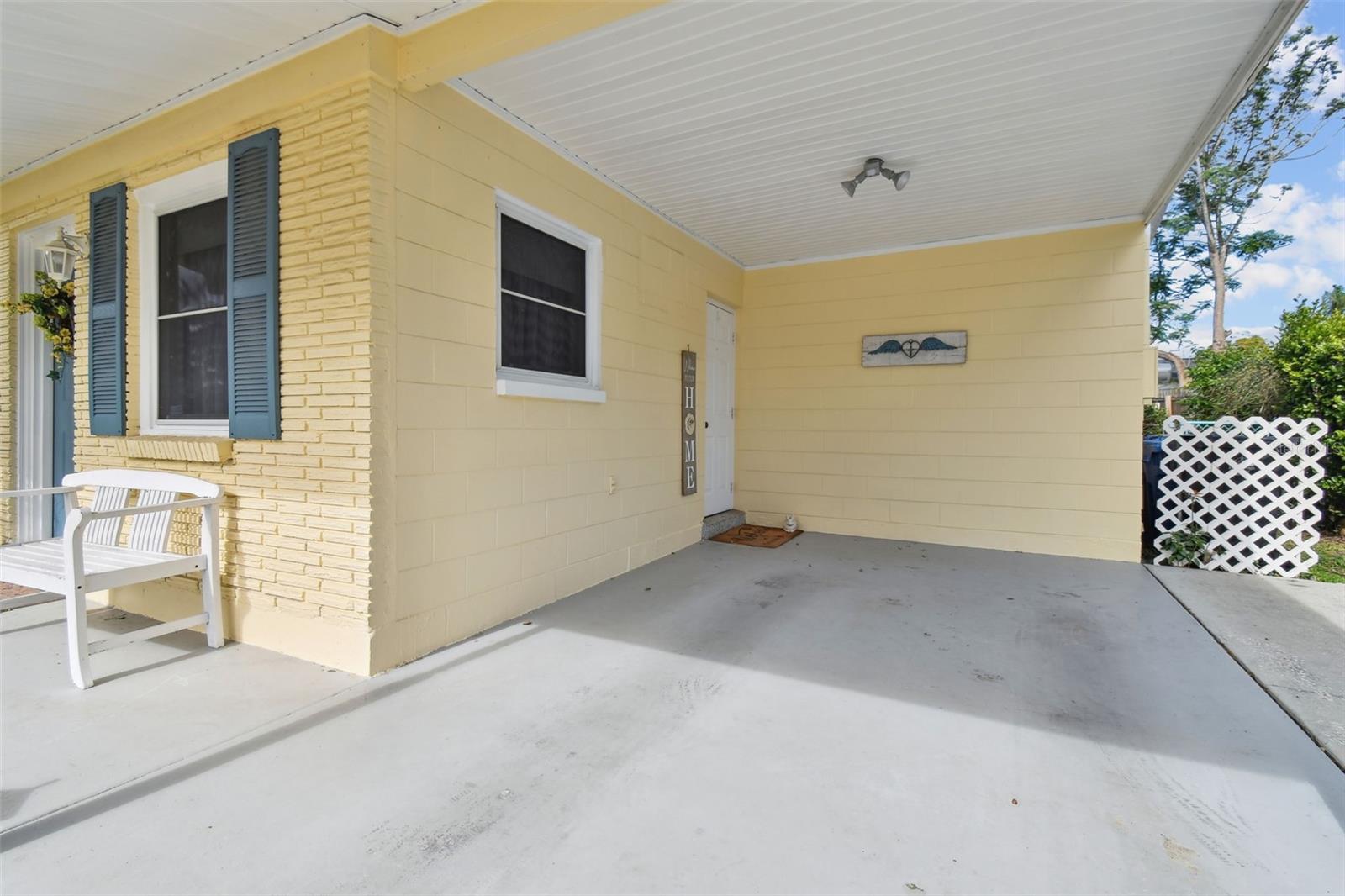 7318 FILBERT LN, TAMPA, FL, 33637