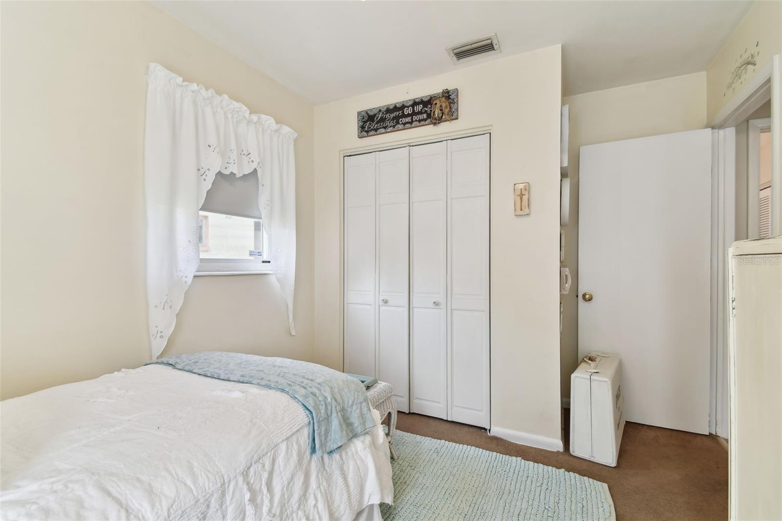 7318 FILBERT LN, TAMPA, FL, 33637
