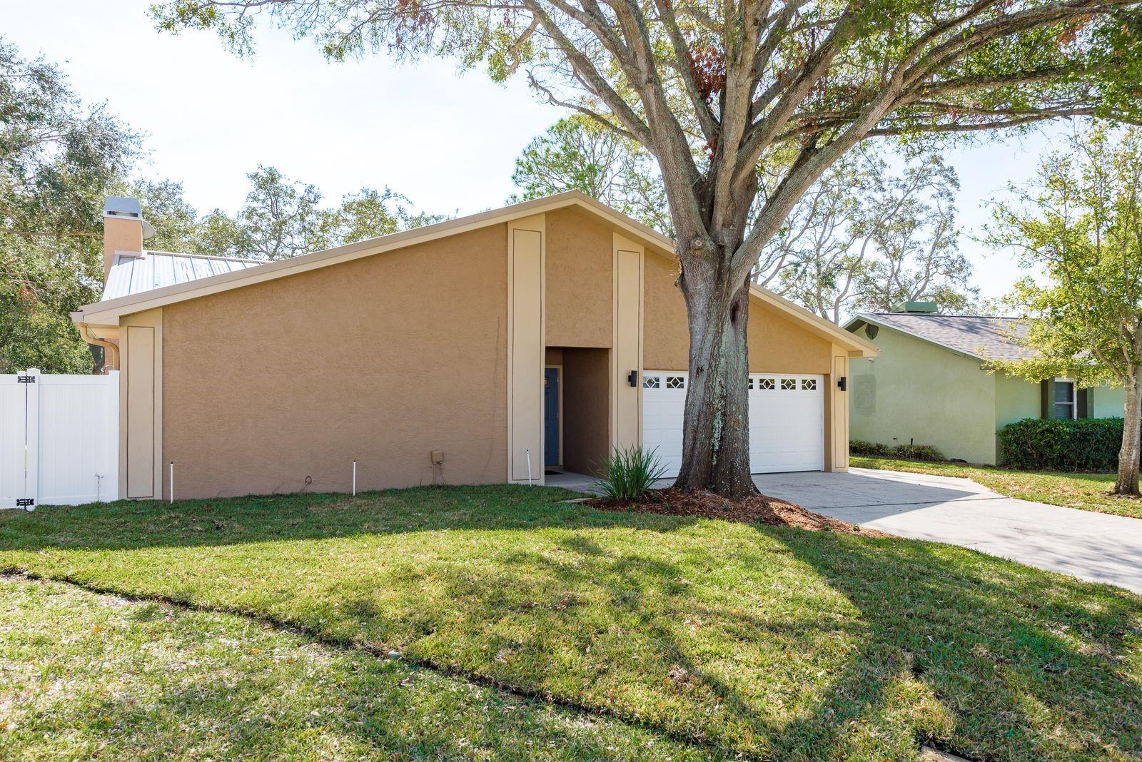203 WHISPER LAKE RD, PALM HARBOR, FL, 34683