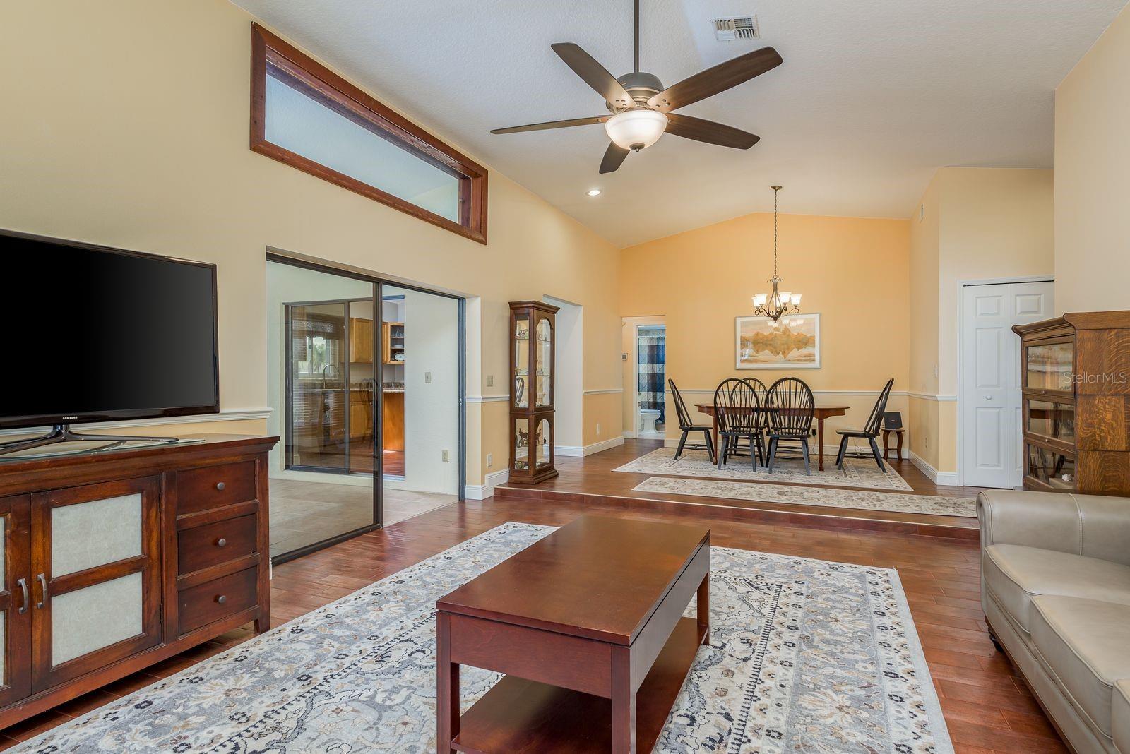 203 WHISPER LAKE RD, PALM HARBOR, FL, 34683