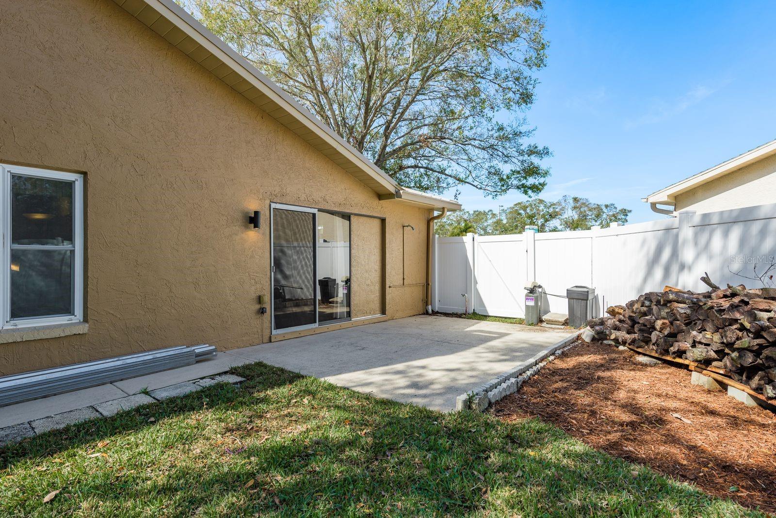203 WHISPER LAKE RD, PALM HARBOR, FL, 34683
