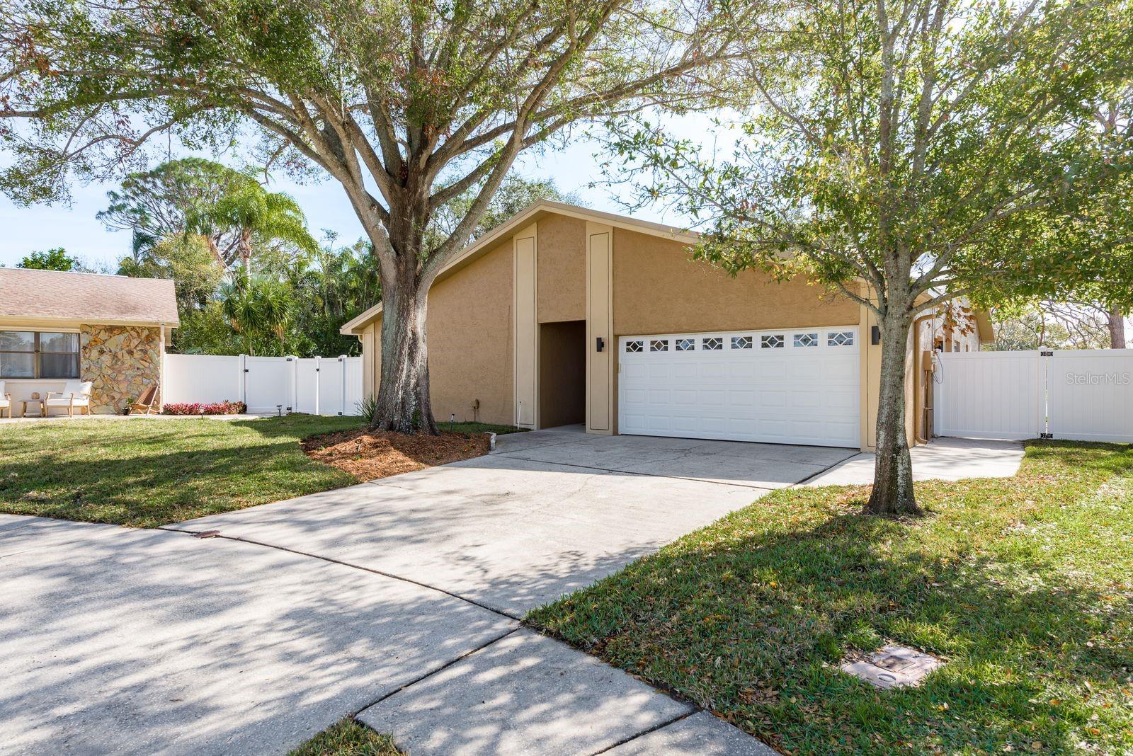 203 WHISPER LAKE RD, PALM HARBOR, FL, 34683