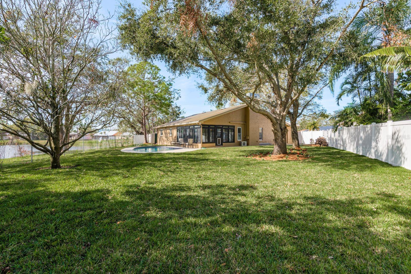 203 WHISPER LAKE RD, PALM HARBOR, FL, 34683