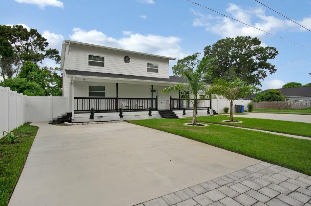 7024 BLOSSOM AVE, TAMPA, FL, 33614