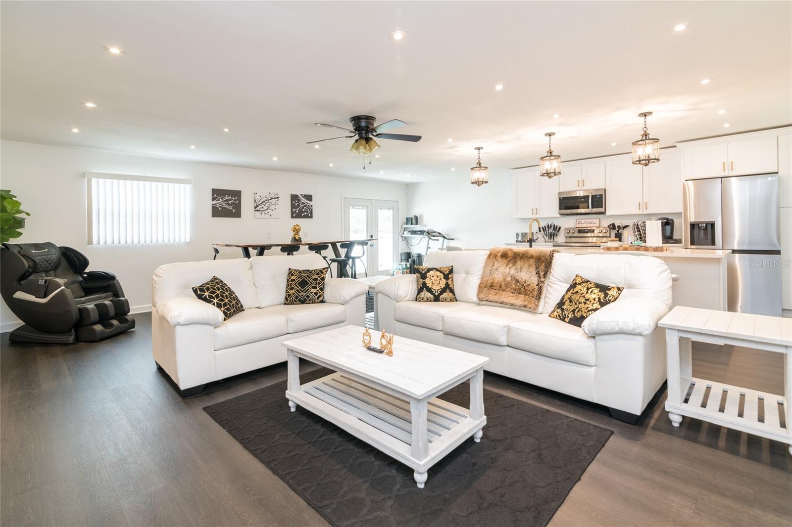 7024 BLOSSOM AVE, TAMPA, FL, 33614
