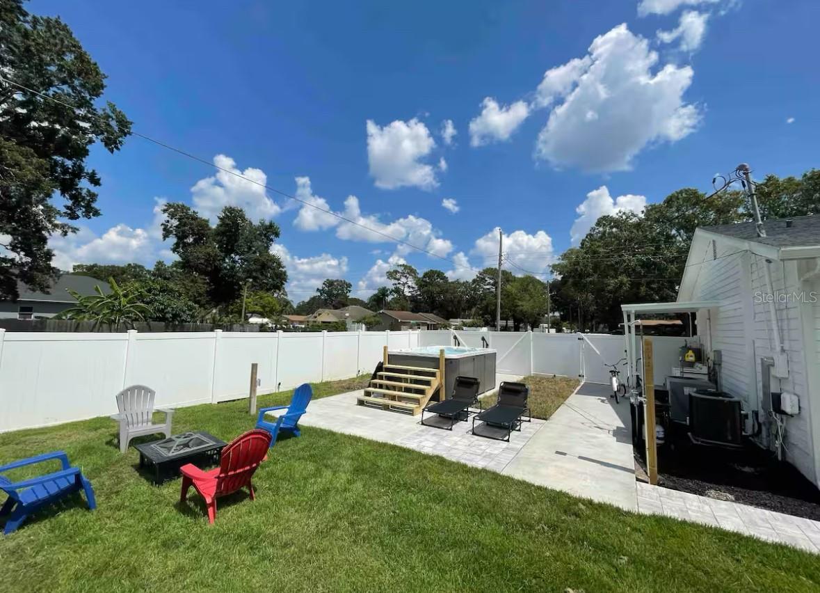 7024 BLOSSOM AVE, TAMPA, FL, 33614