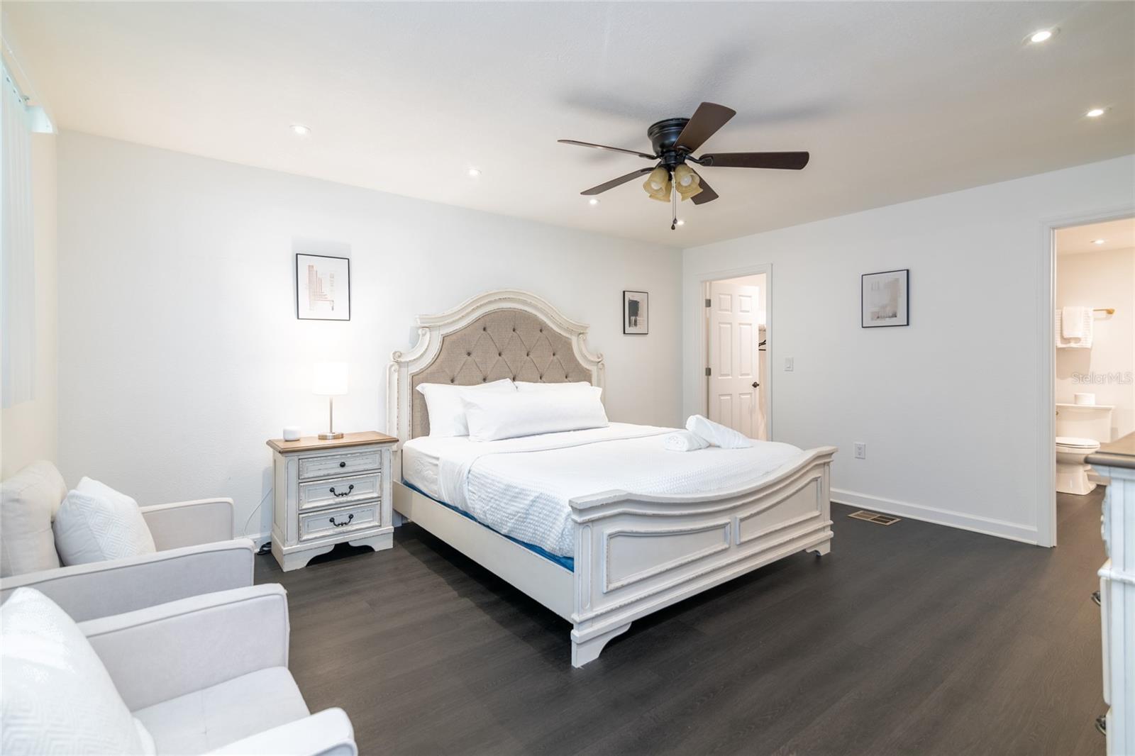 7024 BLOSSOM AVE, TAMPA, FL, 33614