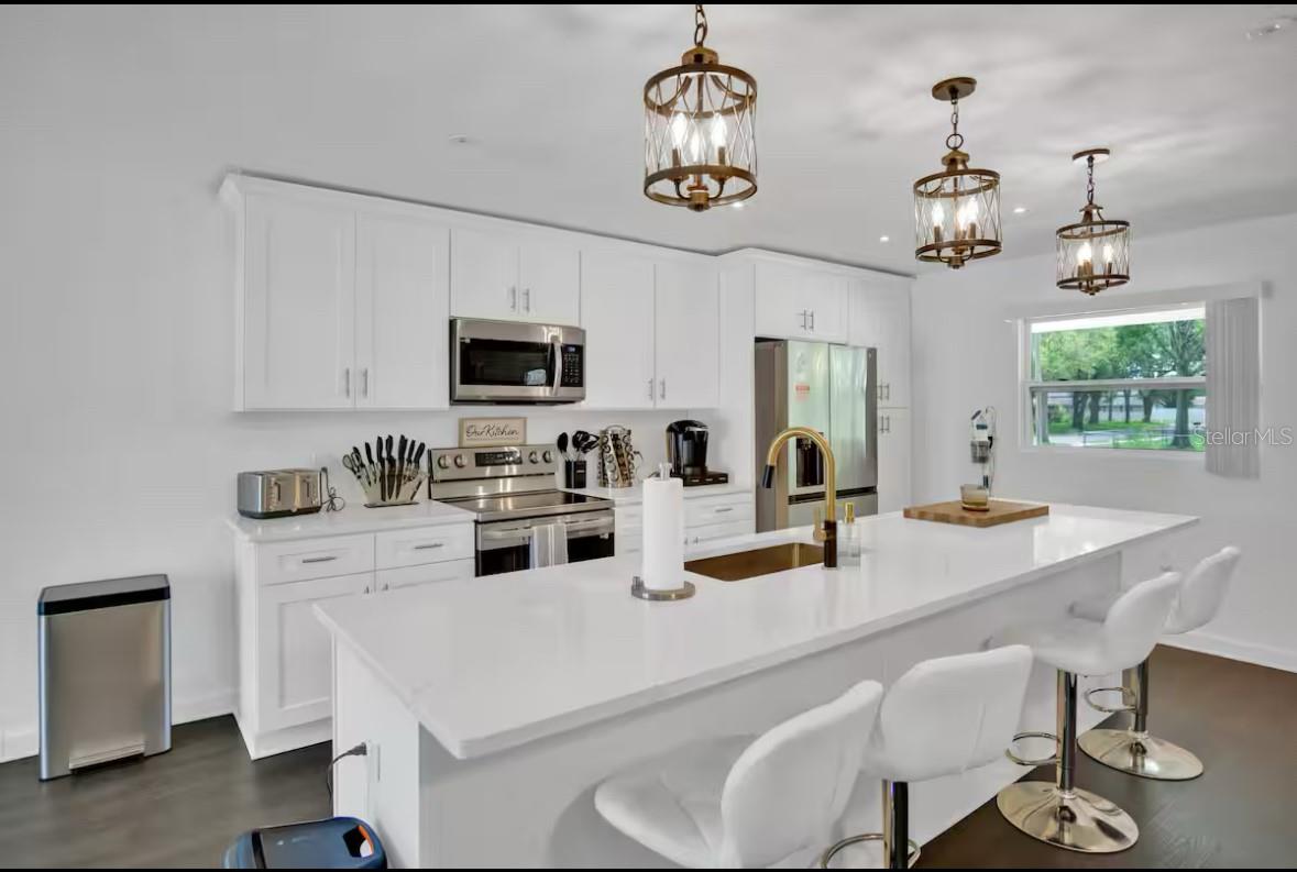 7024 BLOSSOM AVE, TAMPA, FL, 33614