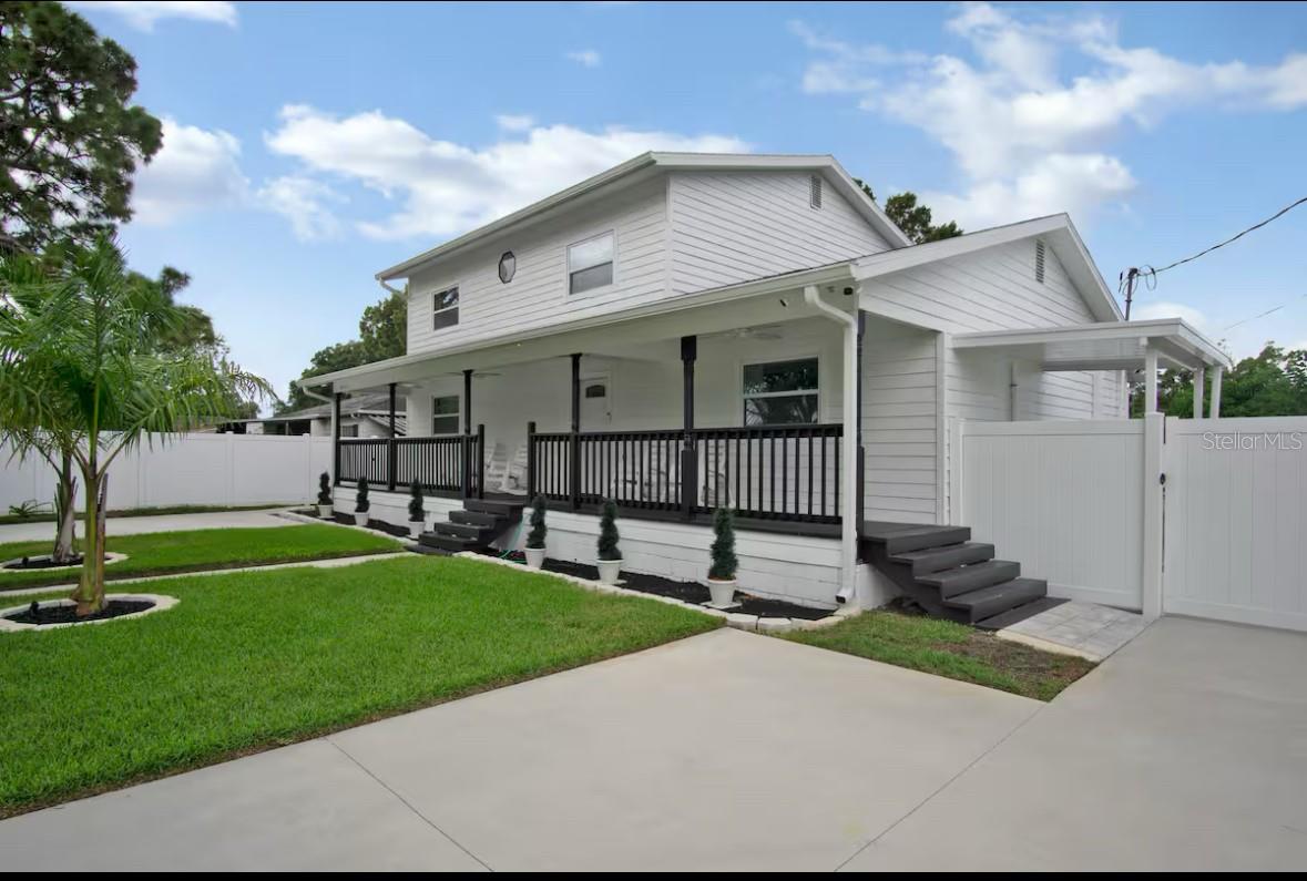 7024 BLOSSOM AVE, TAMPA, FL, 33614