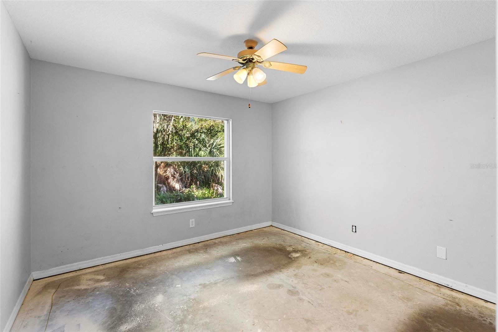2703 SILVER PALM DR, EDGEWATER, FL, 32141
