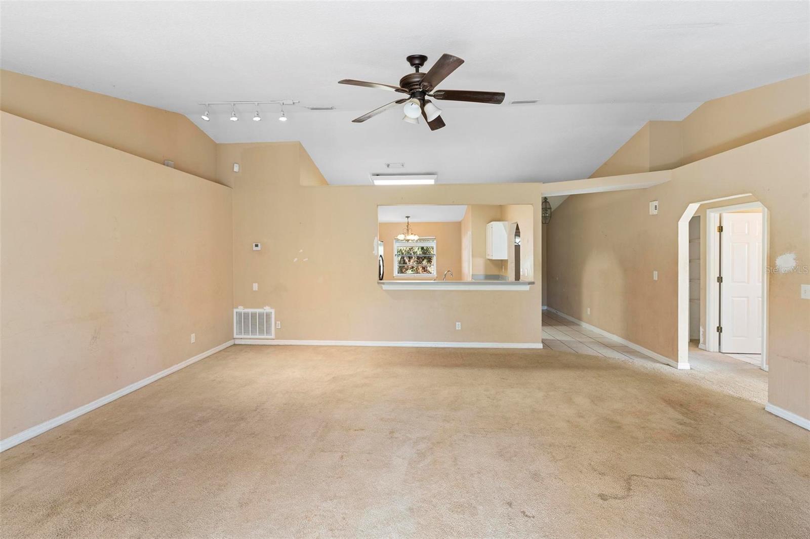 2703 SILVER PALM DR, EDGEWATER, FL, 32141