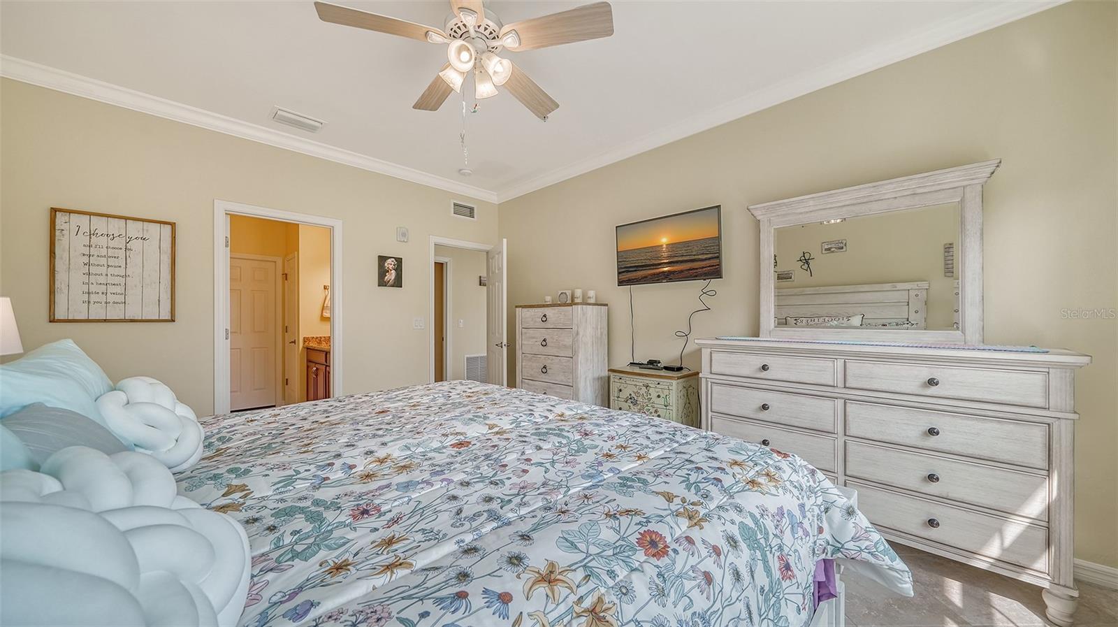 76 EXPLORER DR #104, OSPREY, FL, 34229