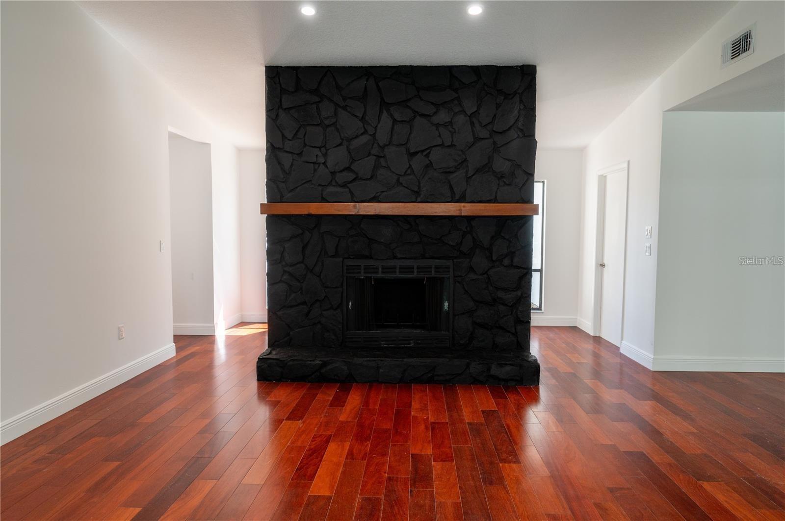 3015 48TH AVE E, BRADENTON, FL, 34203