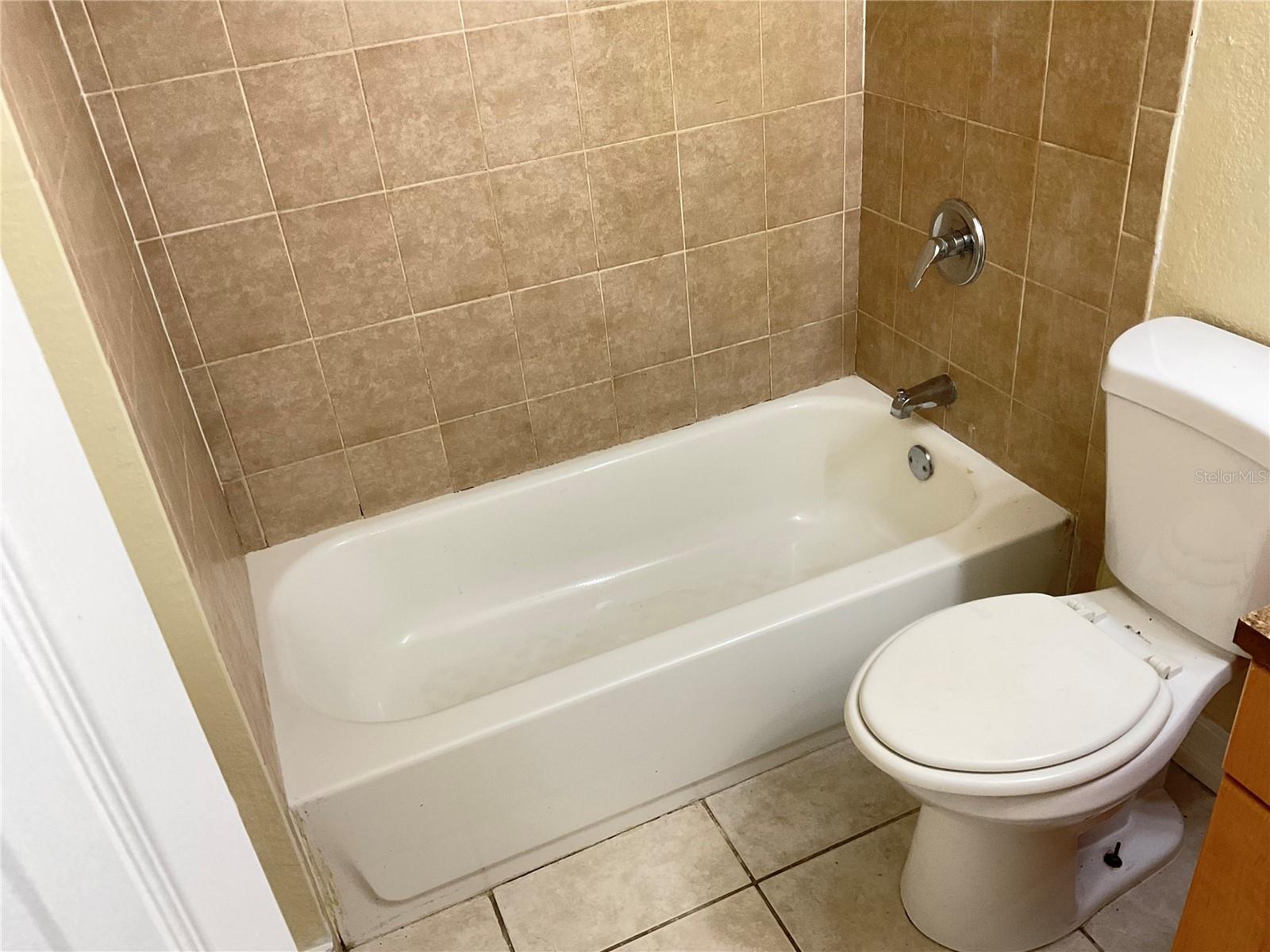 21026 VOYAGER BLVD #6, LAND O LAKES, FL, 34638