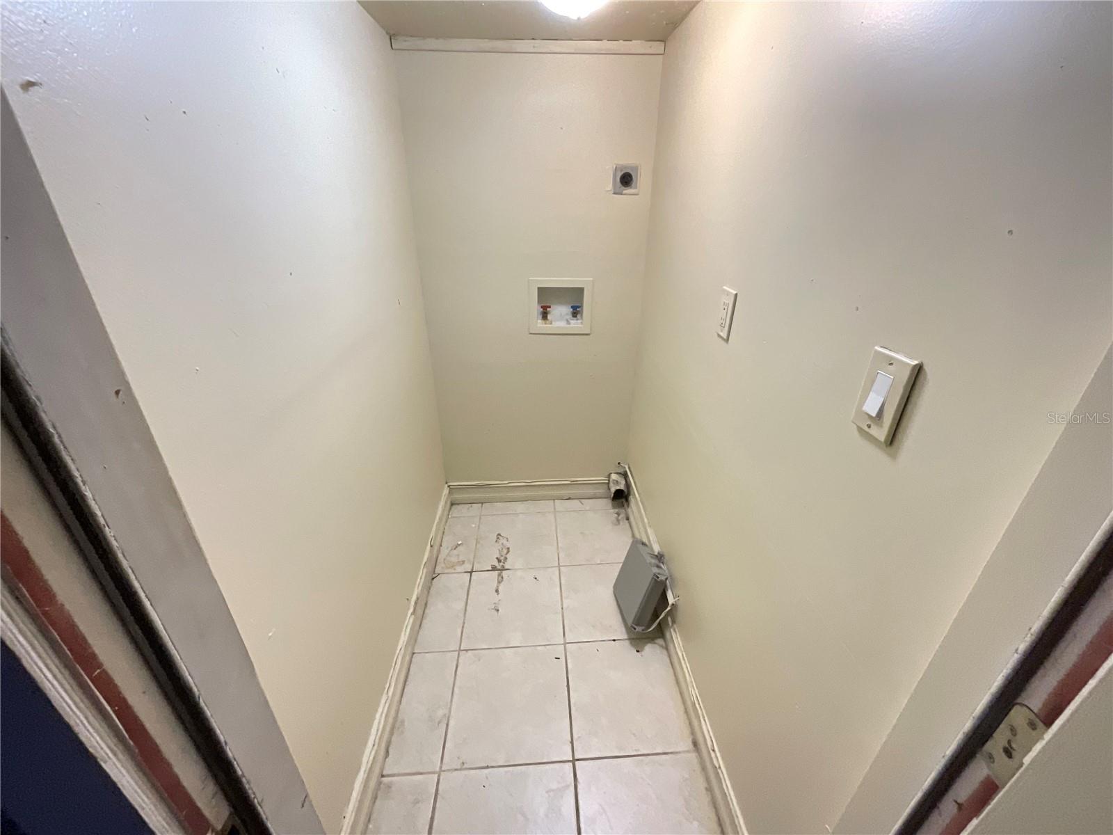 21026 VOYAGER BLVD #6, LAND O LAKES, FL, 34638