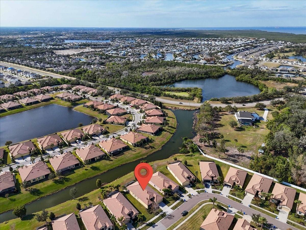 368 CEDAR FALLS DR, APOLLO BEACH, FL, 33572