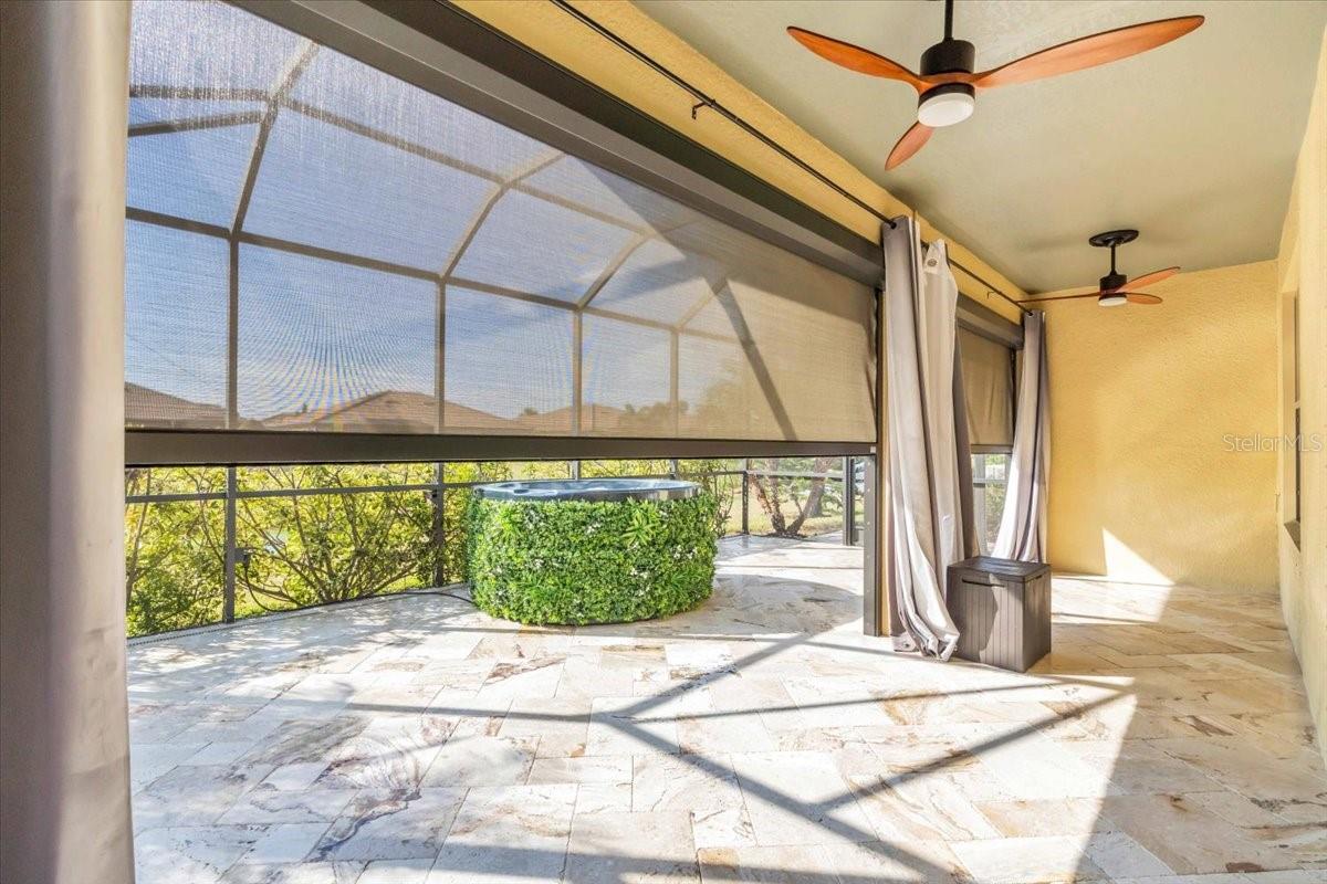368 CEDAR FALLS DR, APOLLO BEACH, FL, 33572
