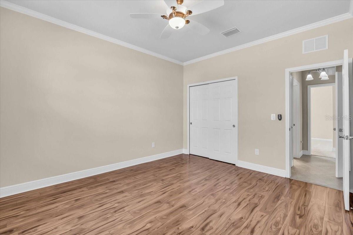 368 CEDAR FALLS DR, APOLLO BEACH, FL, 33572