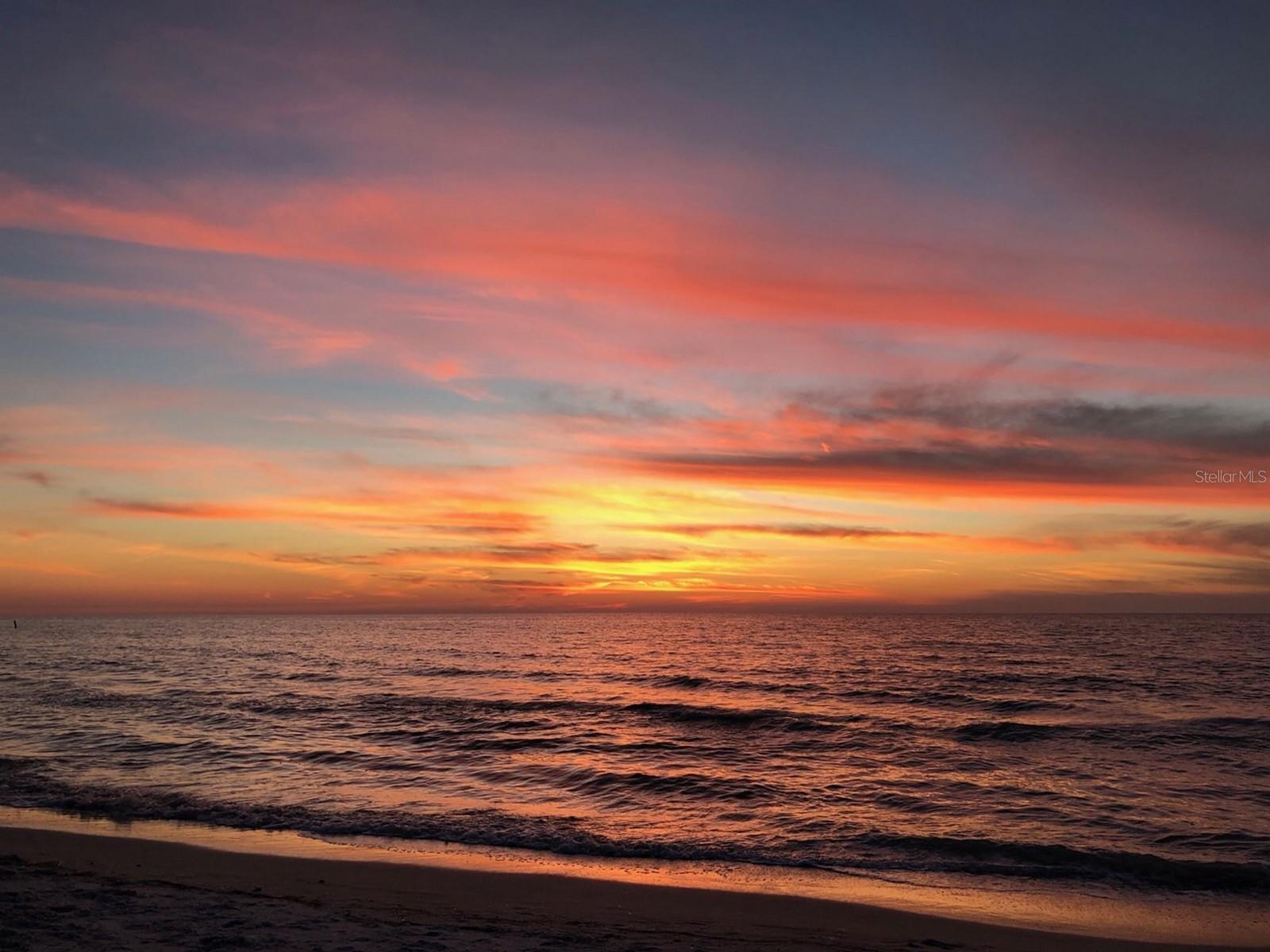 215 VALENCIA BLVD #105, BELLEAIR BLUFFS, FL, 33770