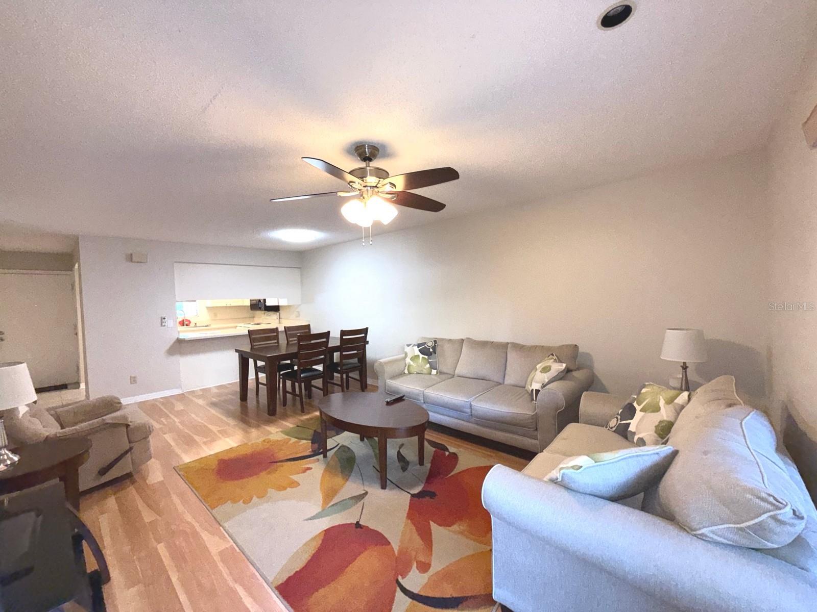 215 VALENCIA BLVD #105, BELLEAIR BLUFFS, FL, 33770