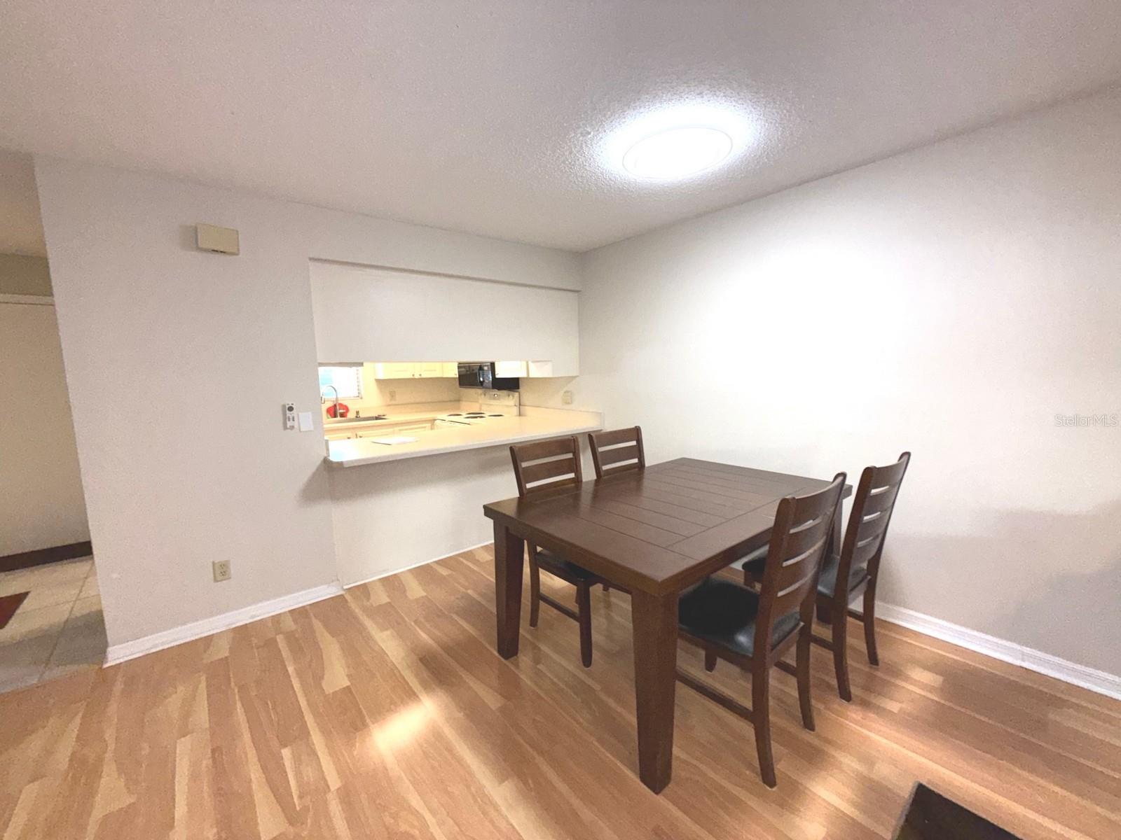 215 VALENCIA BLVD #105, BELLEAIR BLUFFS, FL, 33770