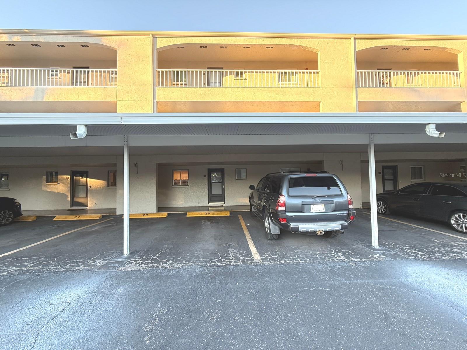 215 VALENCIA BLVD #105, BELLEAIR BLUFFS, FL, 33770