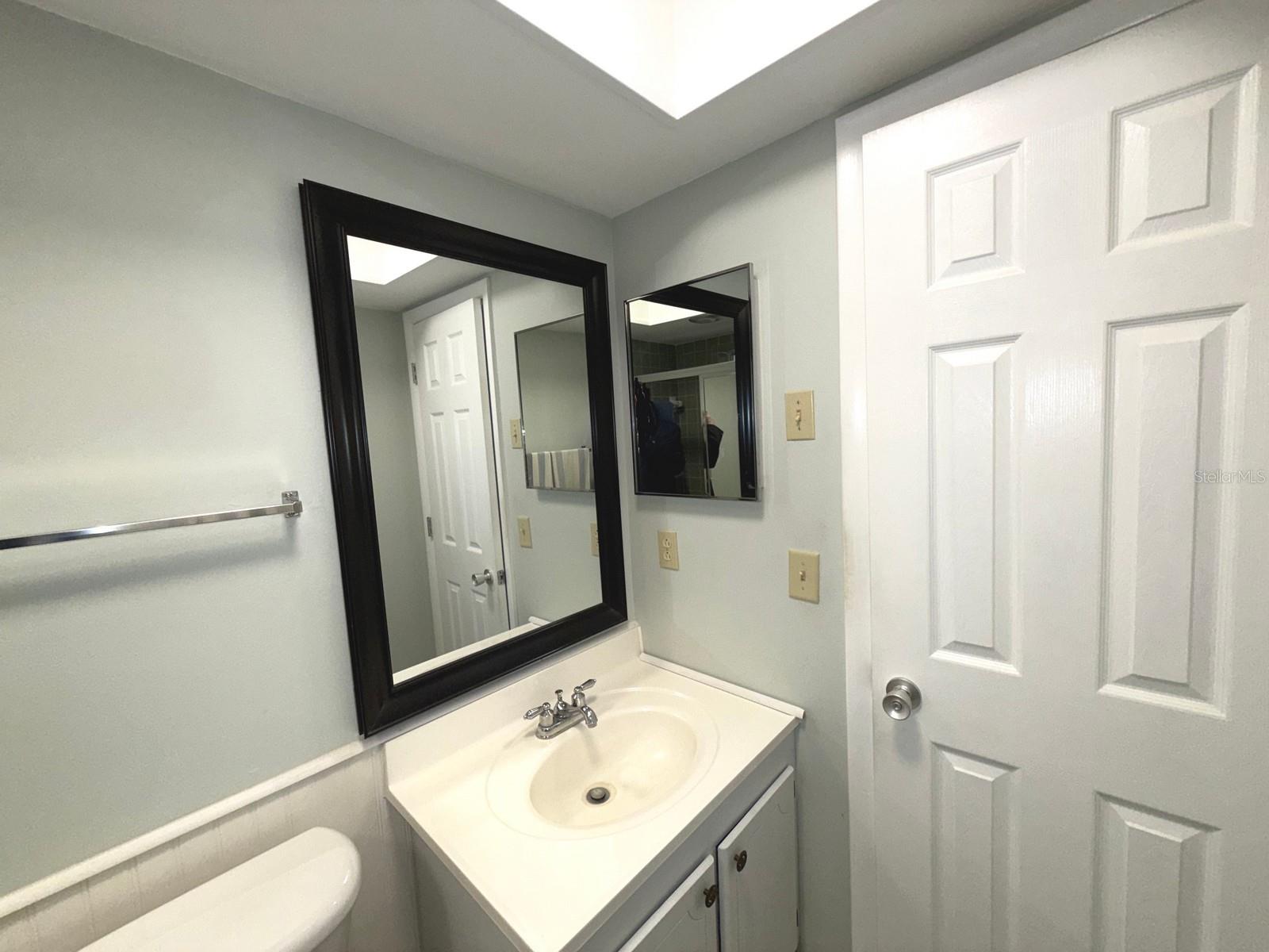 215 VALENCIA BLVD #105, BELLEAIR BLUFFS, FL, 33770