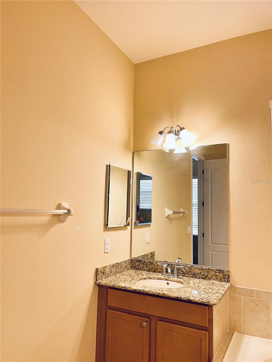 6816 HELMSLEY CIR, WINDERMERE, FL, 34786