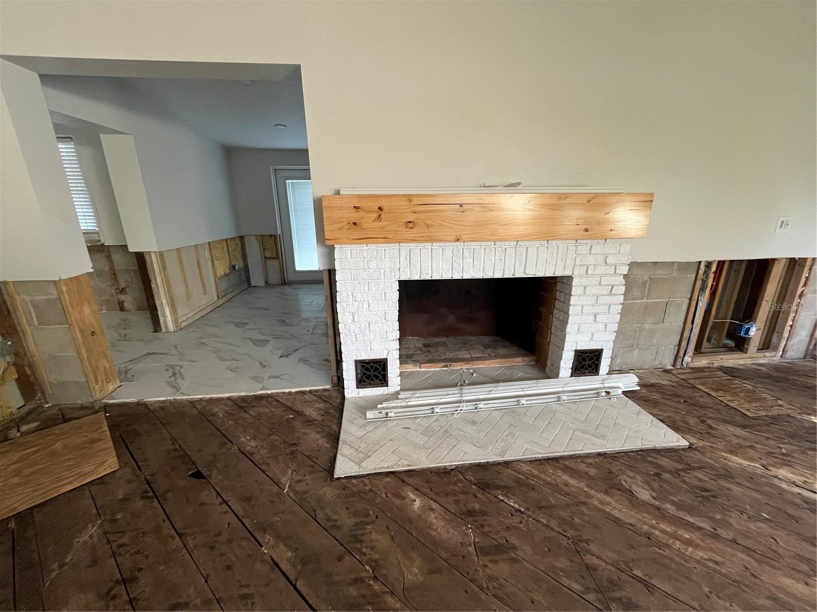 4150 HELENA ST NE, ST PETERSBURG, FL, 33703