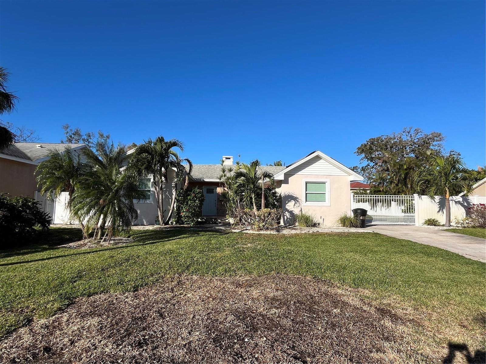 4150 HELENA ST NE, ST PETERSBURG, FL, 33703