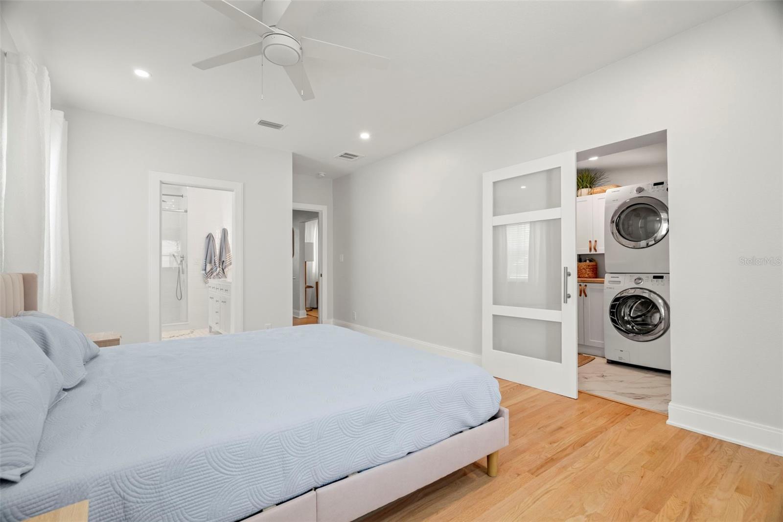 4150 HELENA ST NE, ST PETERSBURG, FL, 33703
