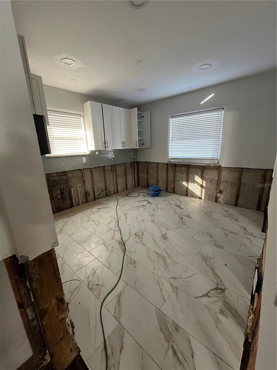 4150 HELENA ST NE, ST PETERSBURG, FL, 33703