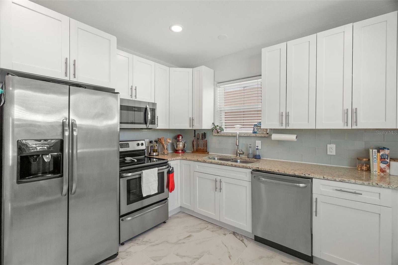 4150 HELENA ST NE, ST PETERSBURG, FL, 33703