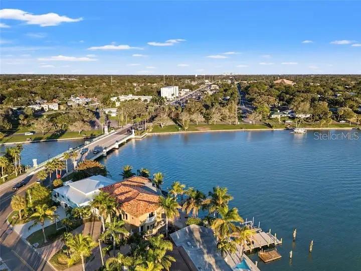 7802 CAUSEWAY BLVD S, ST PETERSBURG, FL, 33707