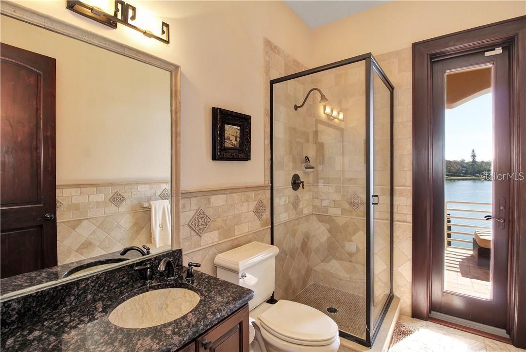 7802 CAUSEWAY BLVD S, ST PETERSBURG, FL, 33707
