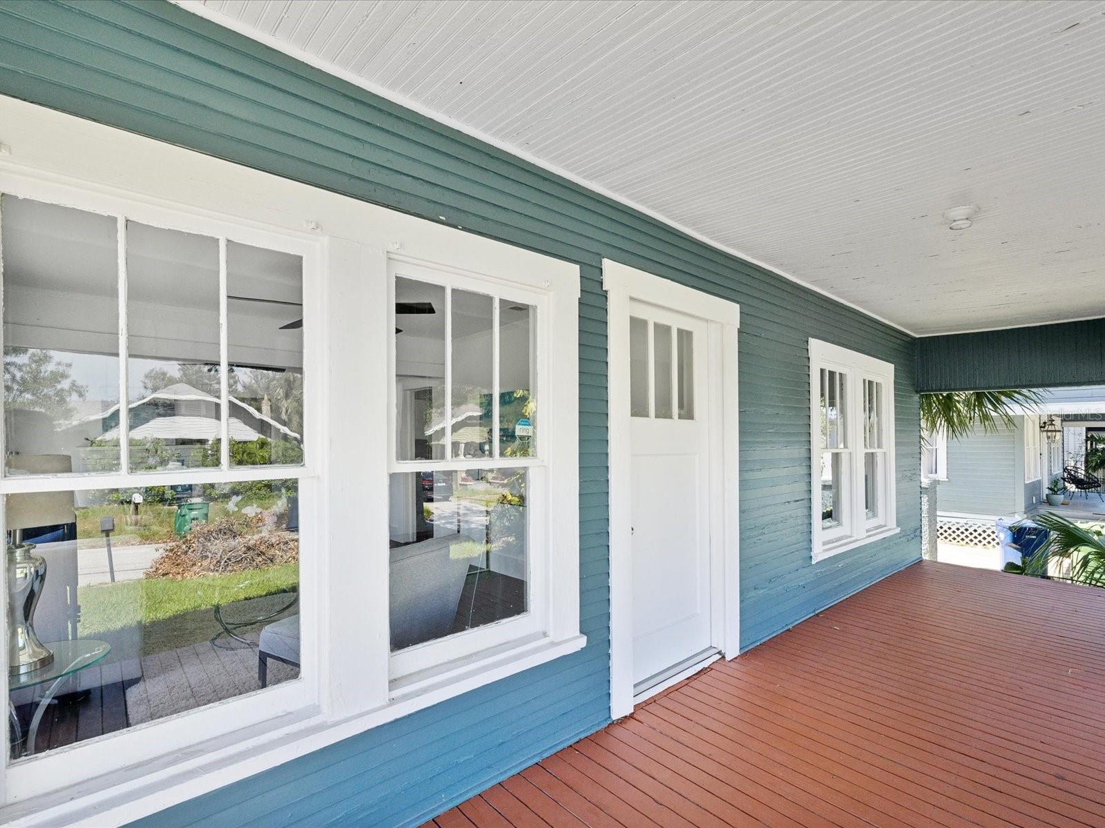 102 W NORTH BAY ST, TAMPA, FL, 33603