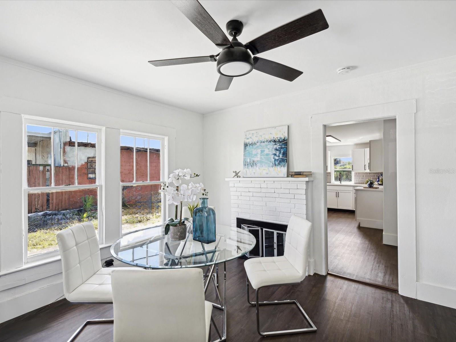 102 W NORTH BAY ST, TAMPA, FL, 33603