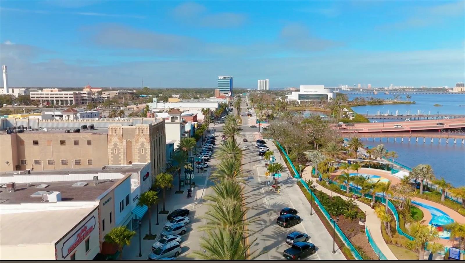412 PHOENIX AVE, DAYTONA BEACH, FL, 32118