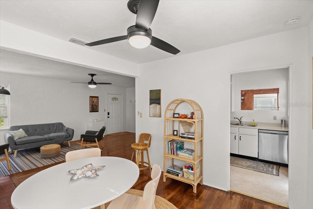 412 PHOENIX AVE, DAYTONA BEACH, FL, 32118