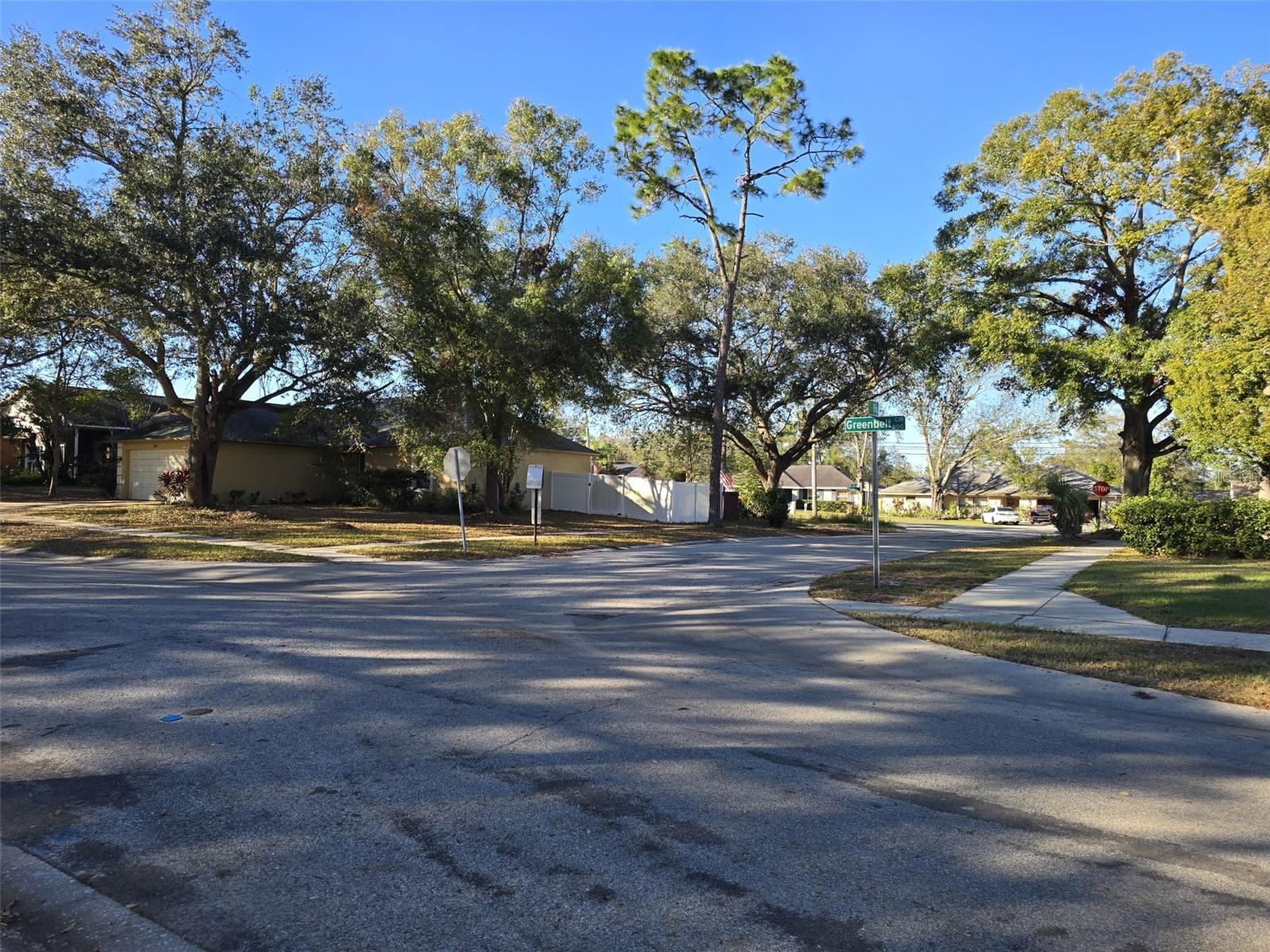 812 GREENBELT CIR, BRANDON, FL, 33510