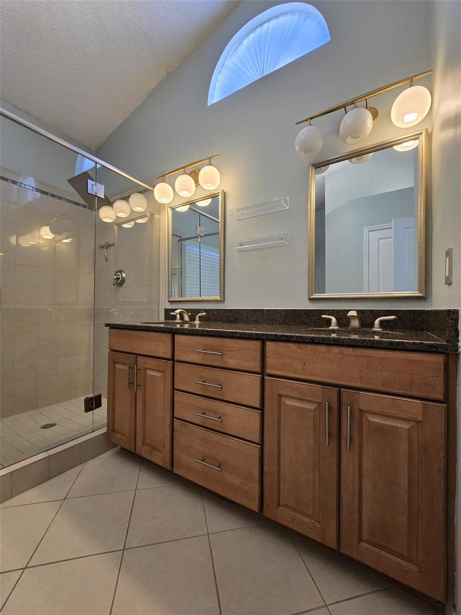 812 GREENBELT CIR, BRANDON, FL, 33510