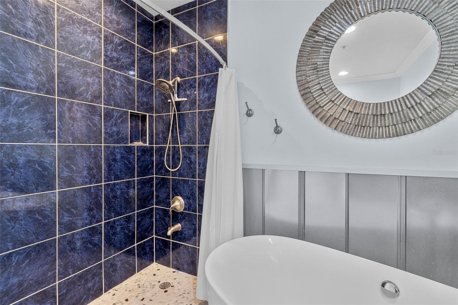 226 5TH AVE N #1502, ST PETERSBURG, FL, 33701