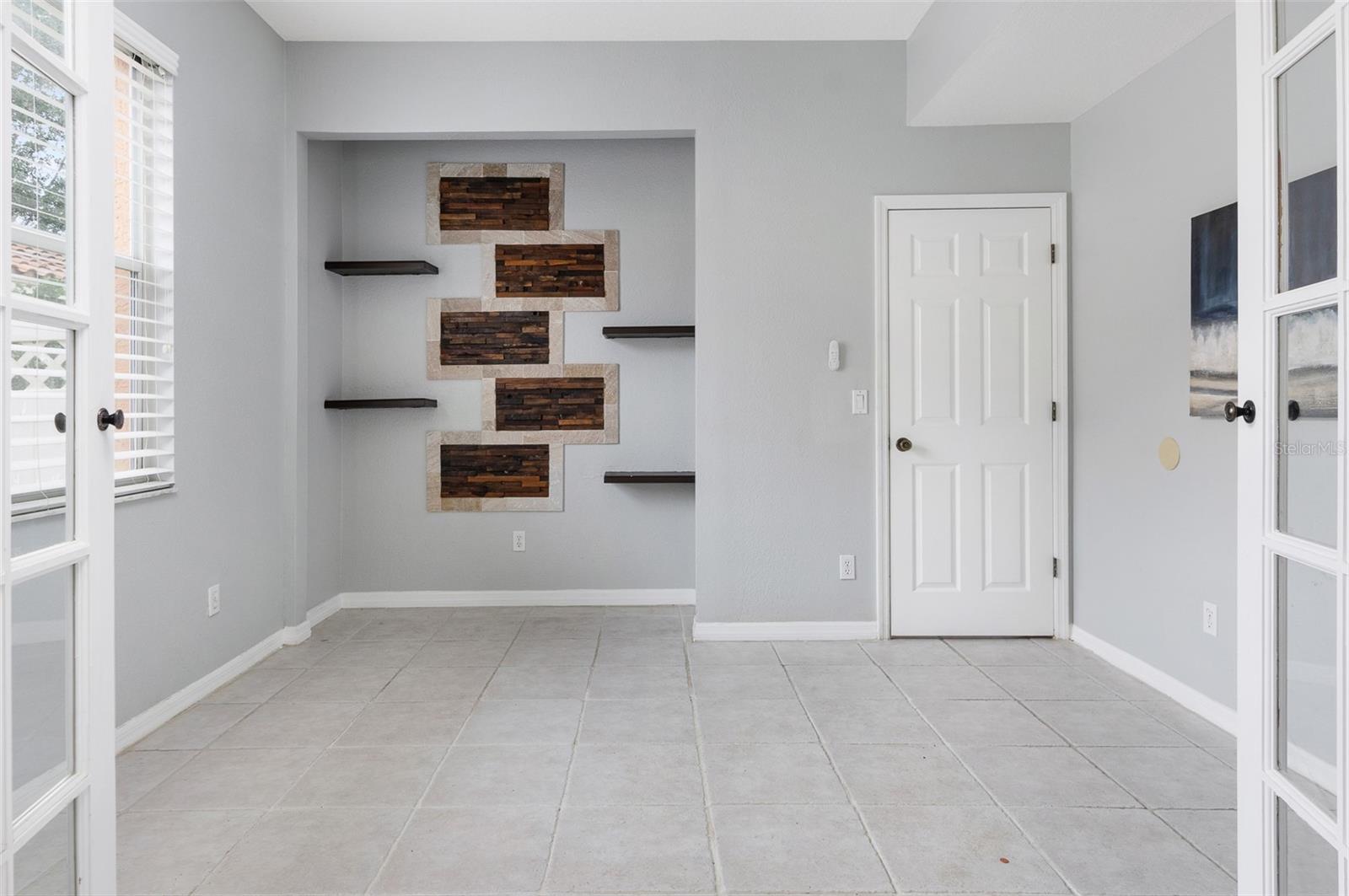 9341 WELLINGTON PARK CIR, TAMPA, FL, 33647