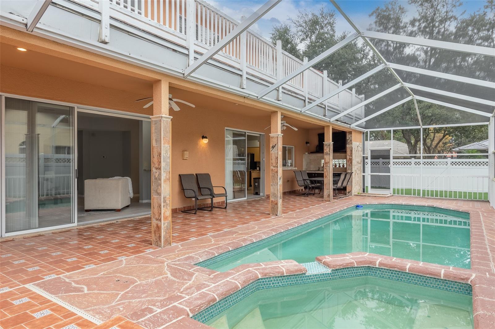 9341 WELLINGTON PARK CIR, TAMPA, FL, 33647