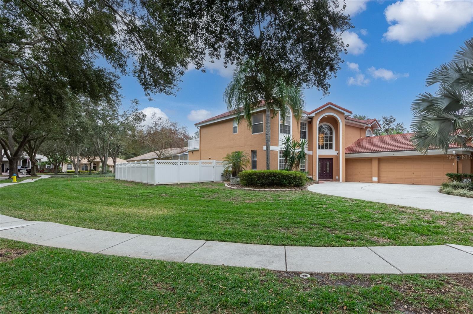9341 WELLINGTON PARK CIR, TAMPA, FL, 33647