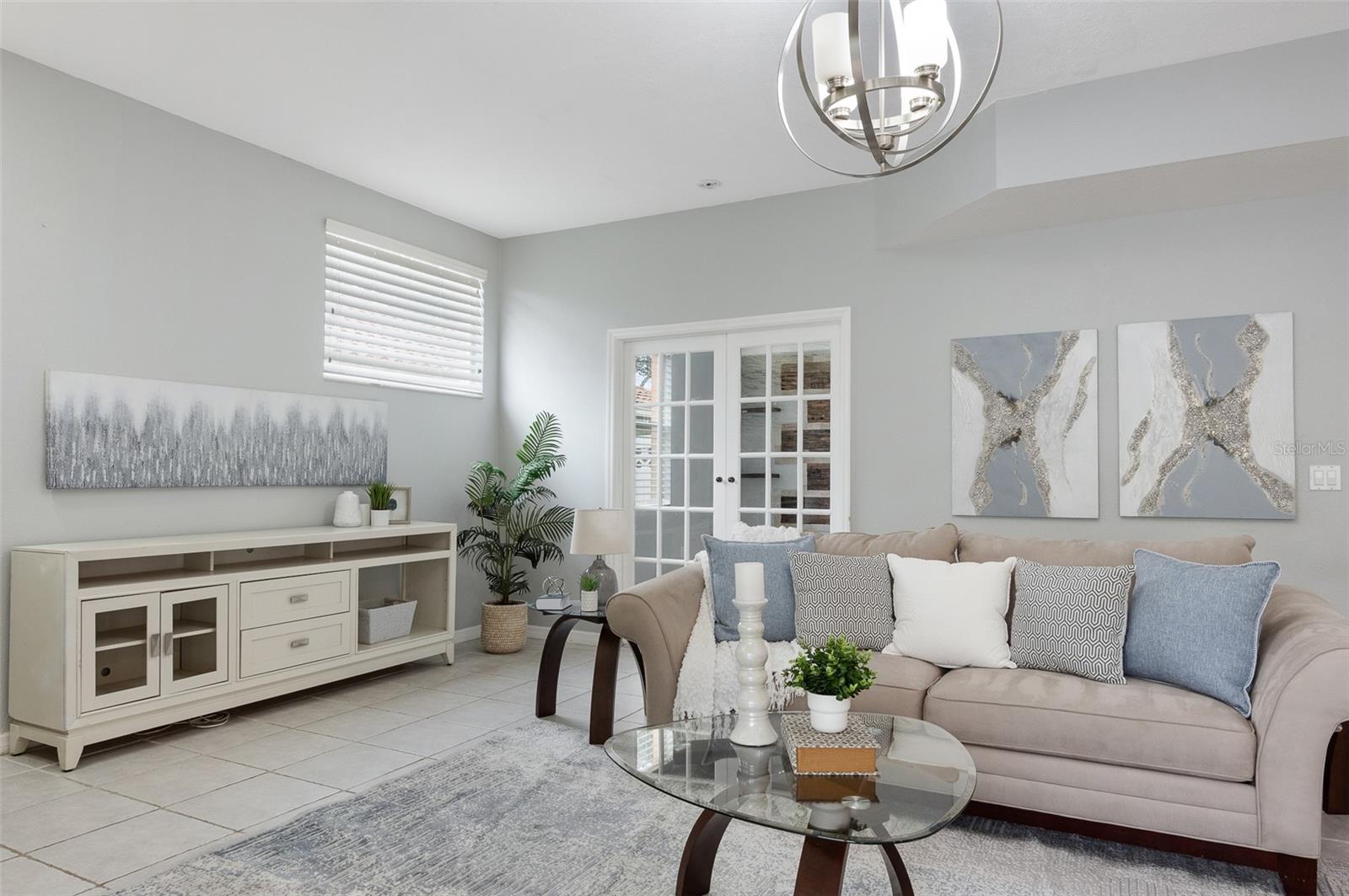 9341 WELLINGTON PARK CIR, TAMPA, FL, 33647