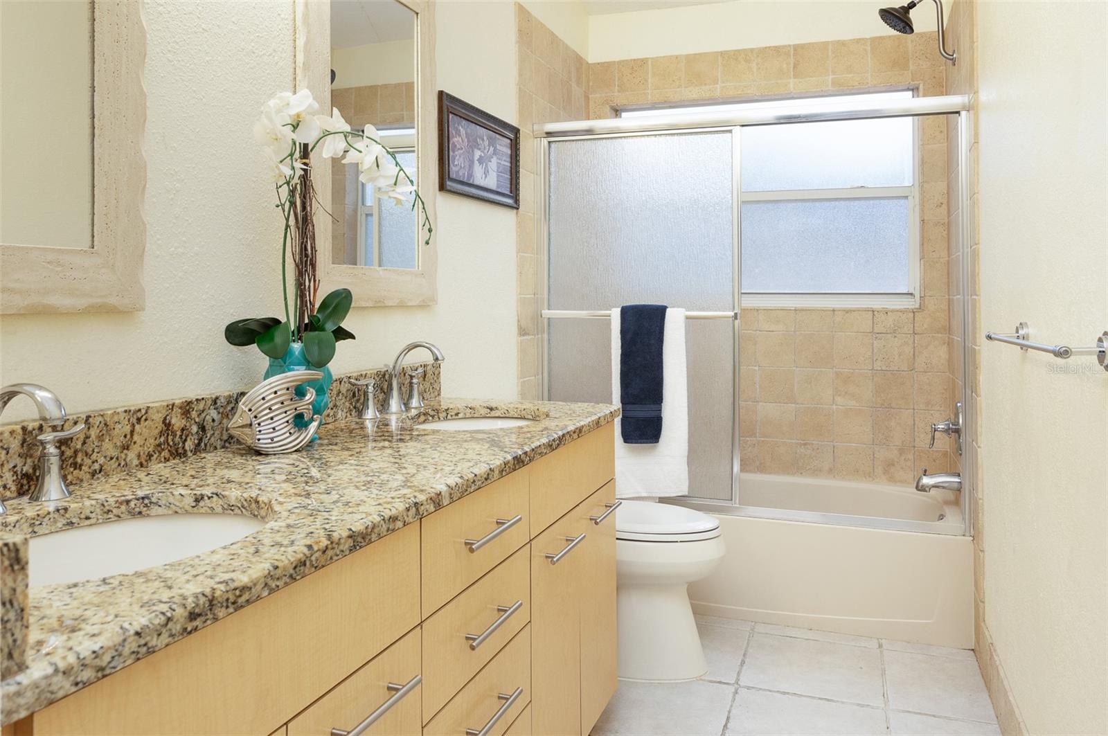 9341 WELLINGTON PARK CIR, TAMPA, FL, 33647