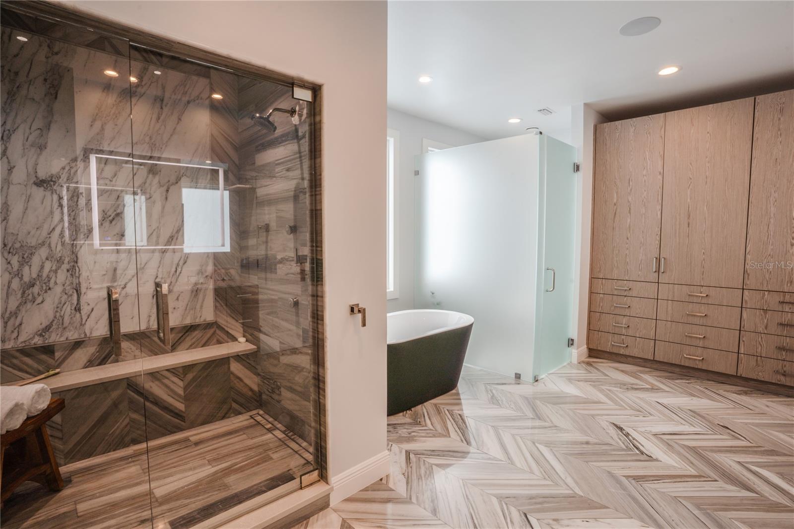 A4634377 Property Photo