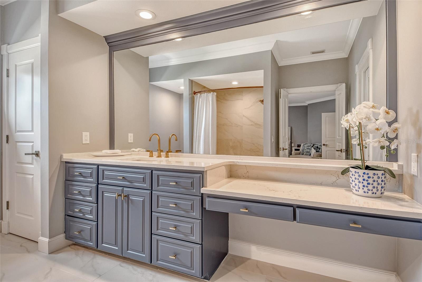 A4634377 Property Photo